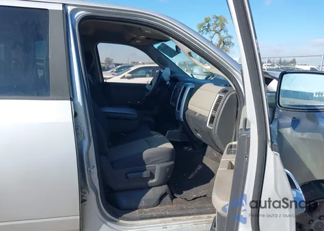 2010 Dodge Ram 1500 Slt/Sport/Trx z USA, uszkodzony, nr VIN 1D7RB1GP4AS248466